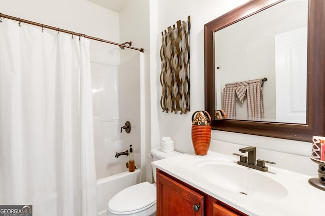 full bathroom featuring vanity, toilet, and shower / bath combo