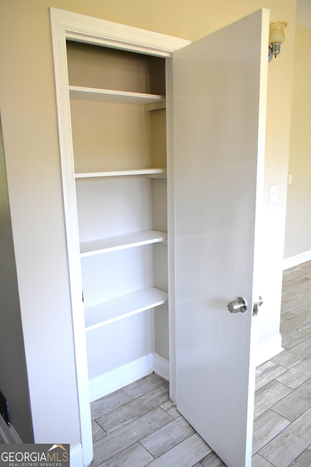 110 Wildwood Cir, Gainesville, GA 30501 - view of closet