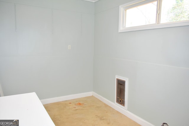 110 Wildwood Cir, Gainesville, GA 30501 - laundry area featuring visible vents and baseboards