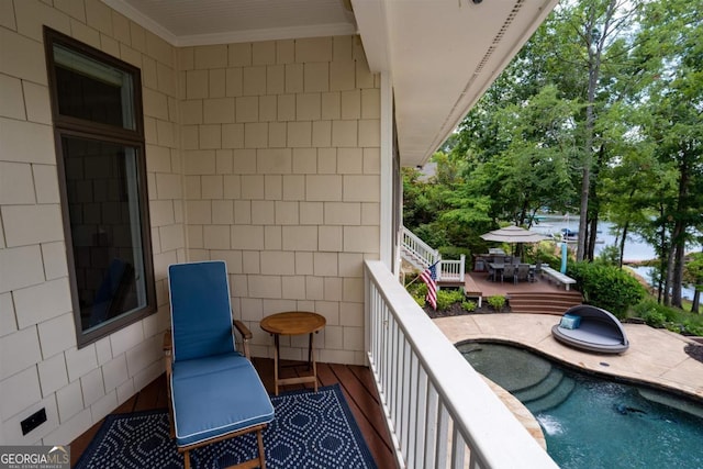 balcony featuring outdoor dining area