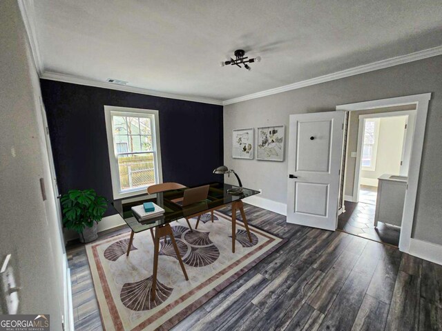 673 Pearce St SW, Atlanta, GA 30310 - office featuring healthy amount of natural light, crown molding, and dark wood-style flooring