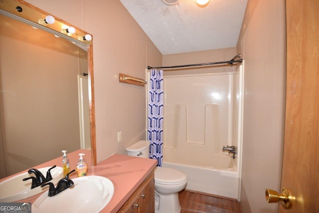 160 Cold Branch Rd, Eatonton, GA 31024 - bathroom with a textured ceiling, vanity, shower / bath combination with curtain, and wood finished floors