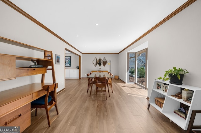 dining area with light wood finished floors, recessed lighting, baseboards, and ornamental molding