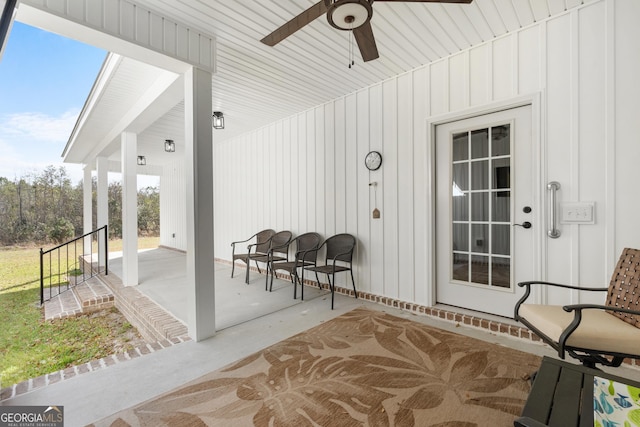 view of patio featuring a porch and ceiling fan