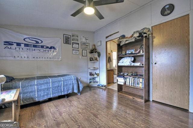 bedroom with wood finished floors and ceiling fan