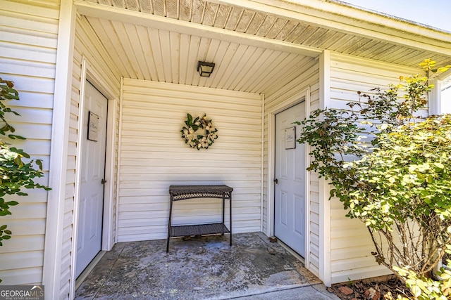 entrance to property with a porch