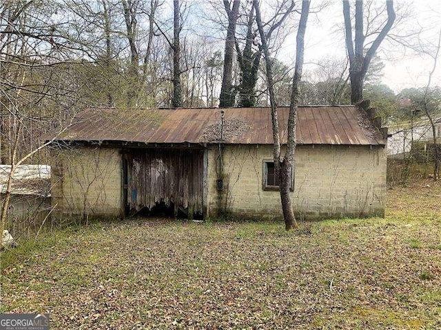 view of outbuilding with an outdoor structure