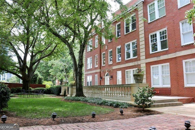 view of building exterior