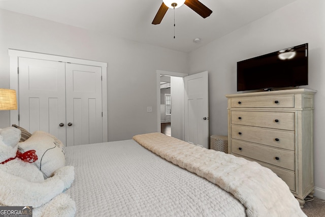 bedroom featuring a closet and ceiling fan