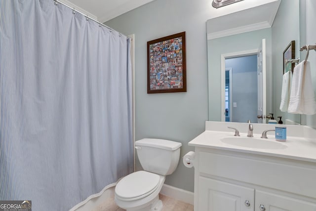 bathroom featuring curtained shower, crown molding, baseboards, toilet, and vanity