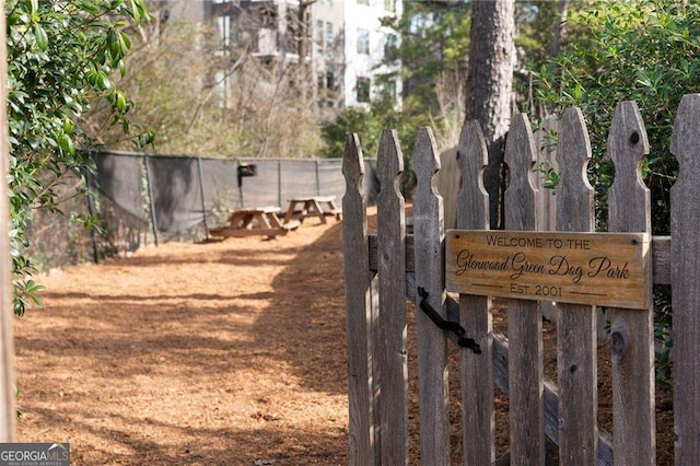 exterior details featuring fence