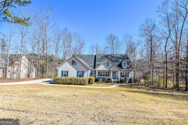 view of front of house with a front yard