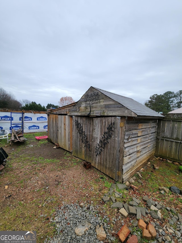 exterior space featuring fence