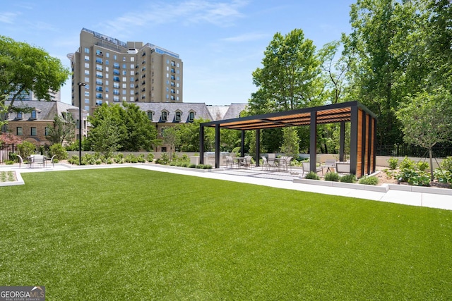 2660 Peachtree Rd NW Unit 14D, Atlanta, GA 30305 - view of property's community with a yard