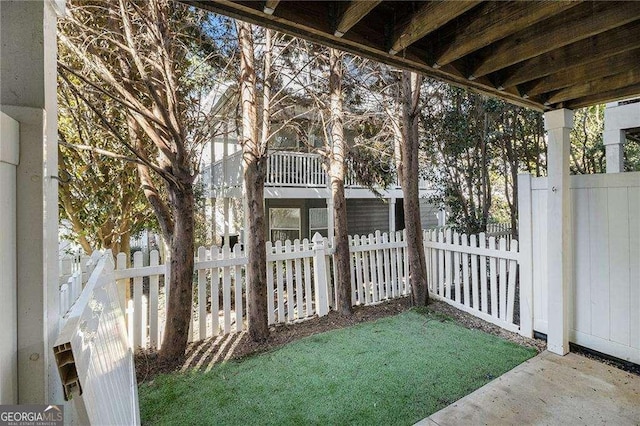 view of yard featuring fence