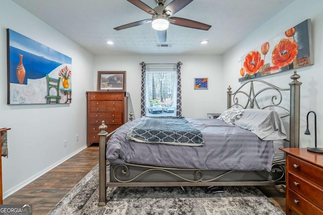 bedroom featuring visible vents, baseboards, recessed lighting, wood finished floors, and a ceiling fan