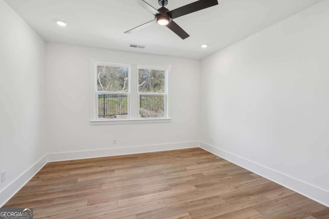 unfurnished room featuring visible vents, baseboards, light wood-style flooring, recessed lighting, and ceiling fan