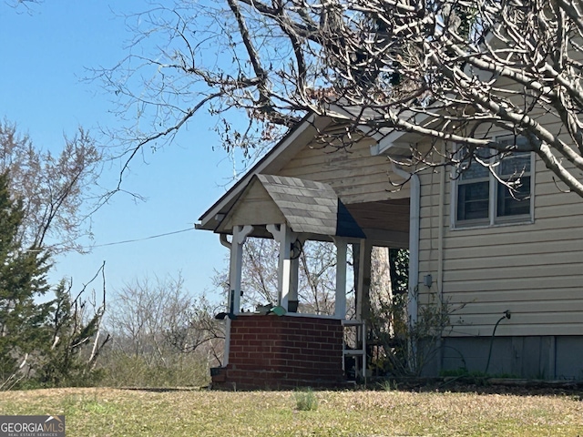 view of side of property