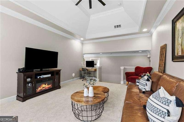 living room with baseboards, visible vents, recessed lighting, ornamental molding, and carpet flooring