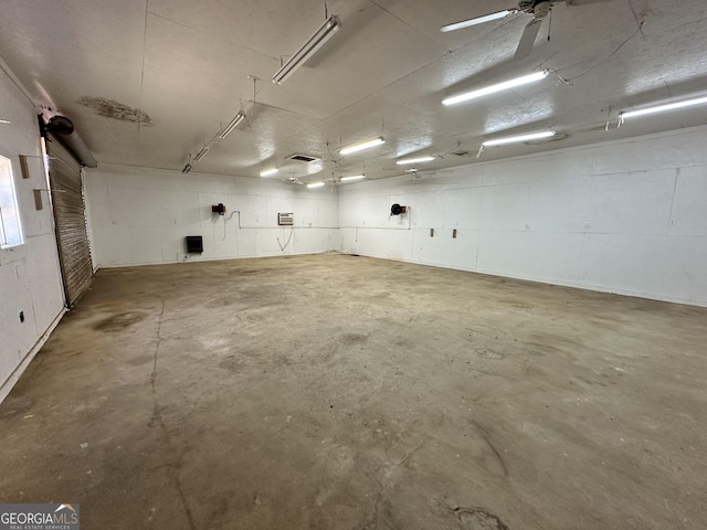 garage featuring a ceiling fan