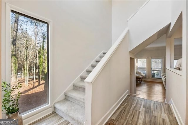 10 Colony Ridge Dr, Alpharetta, GA 30022 - stairway featuring wood finished floors and baseboards