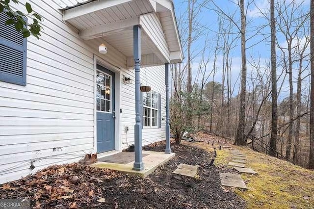 view of entrance to property