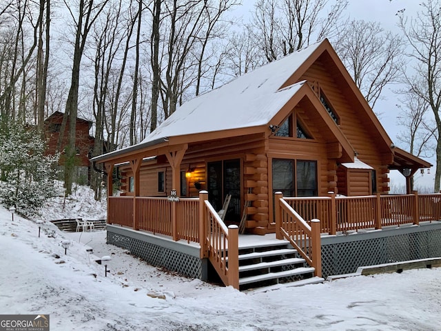 log home with log siding