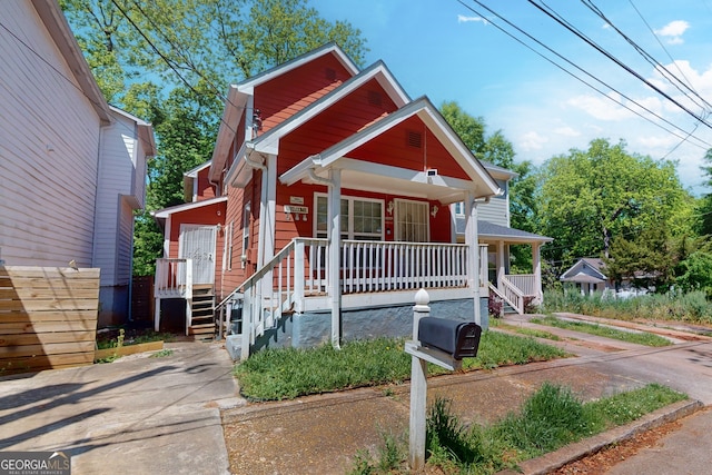 view of front of house featuring covered porch