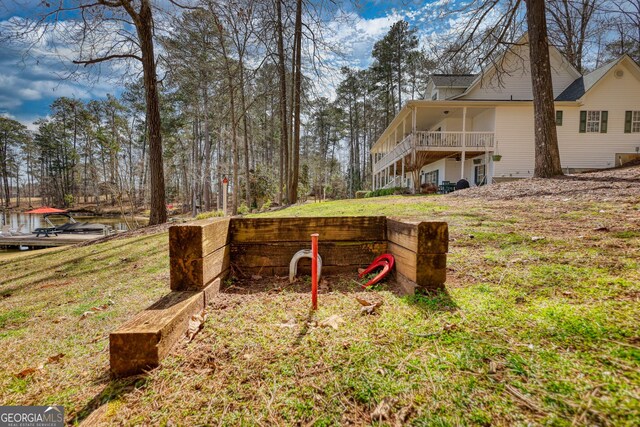 view of yard with an outbuilding and exterior structure