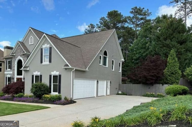 Listing photo 3 for 11935 Lexington Woods Dr, Alpharetta GA 30005