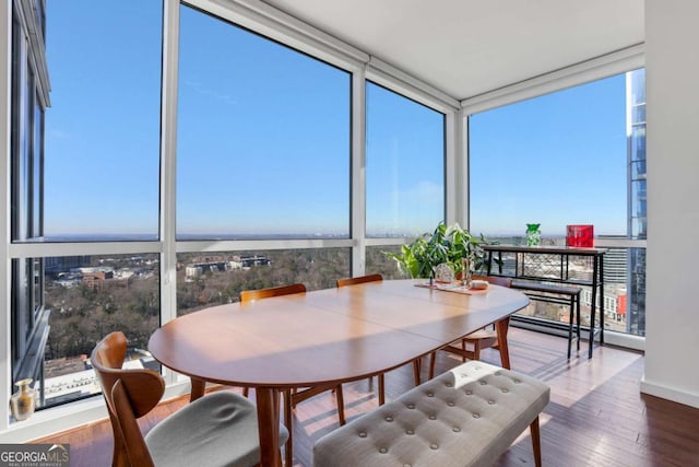 view of sunroom / solarium