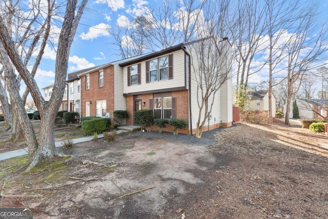 Listing photo 3 for 6440 Wedgewood Trce, Tucker GA 30084