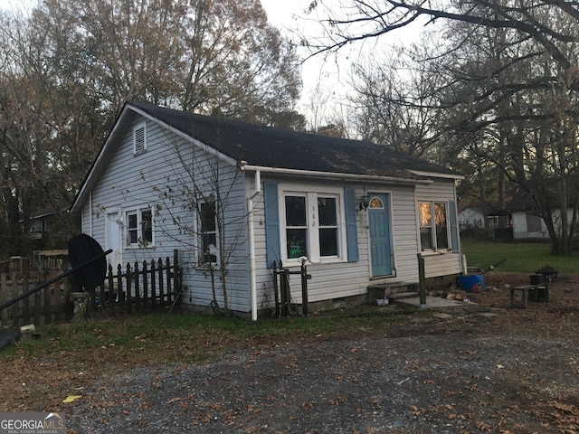 view of front facade featuring crawl space and entry steps