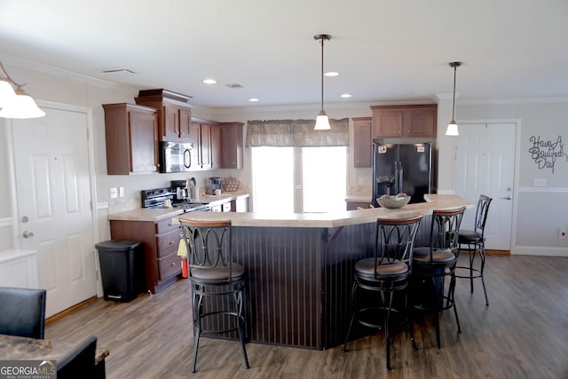 kitchen with range, dark wood-style flooring, ornamental molding, and black refrigerator with ice dispenser