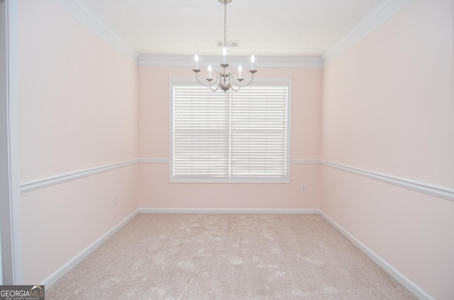 carpeted empty room with a notable chandelier, visible vents, crown molding, and baseboards