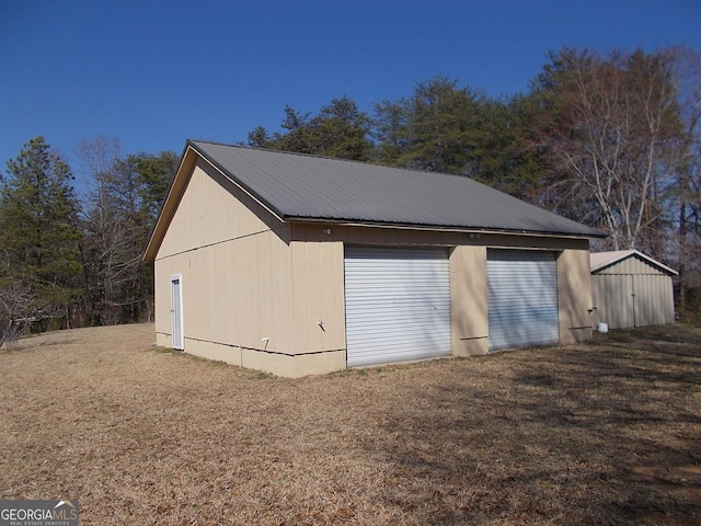 view of detached garage