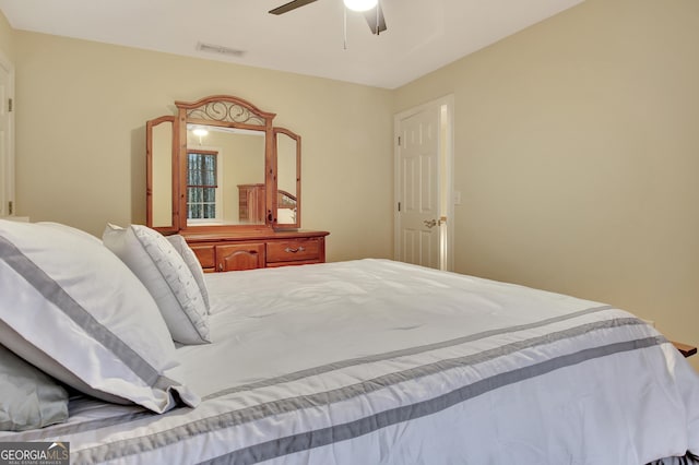 bedroom featuring ceiling fan