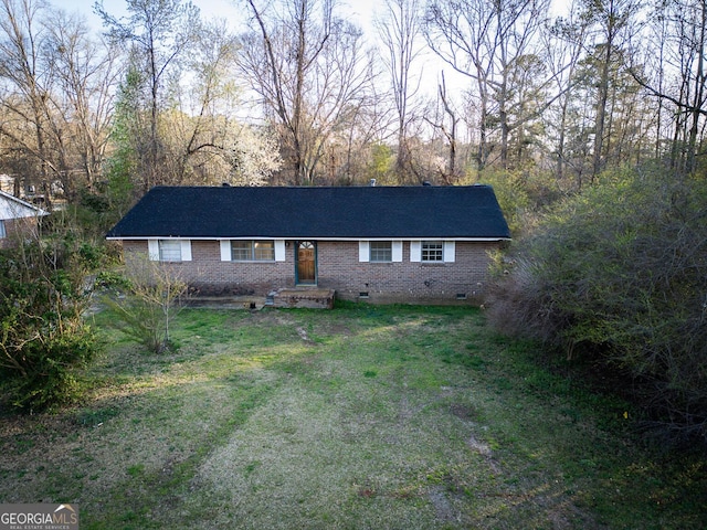 single story home featuring crawl space, brick siding, and a front lawn