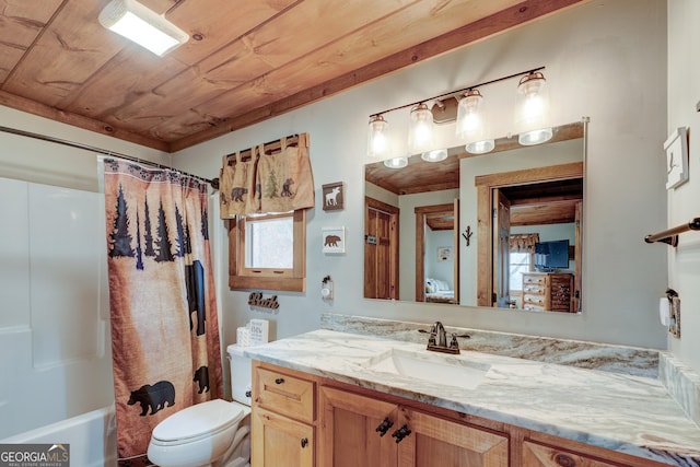 full bath featuring curtained shower, wooden ceiling, toilet, and vanity