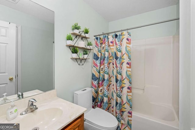 full bathroom featuring toilet, vanity, and shower / bath combo