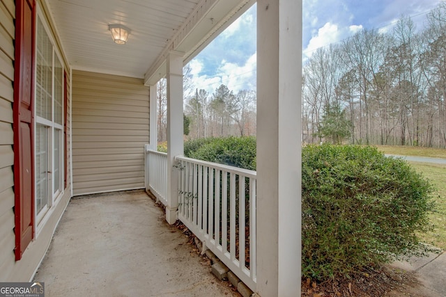 balcony featuring a porch