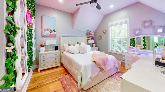 bedroom with vaulted ceiling, light wood-style flooring, recessed lighting, and ceiling fan