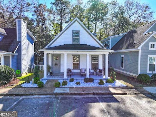 view of front of house with covered porch