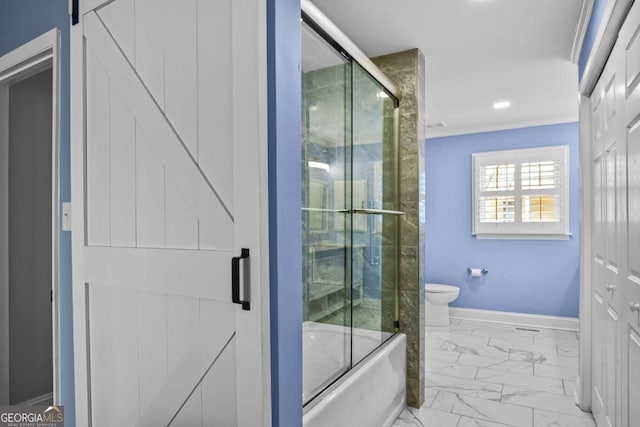 bathroom with toilet, marble finish floor, recessed lighting, baseboards, and enclosed tub / shower combo