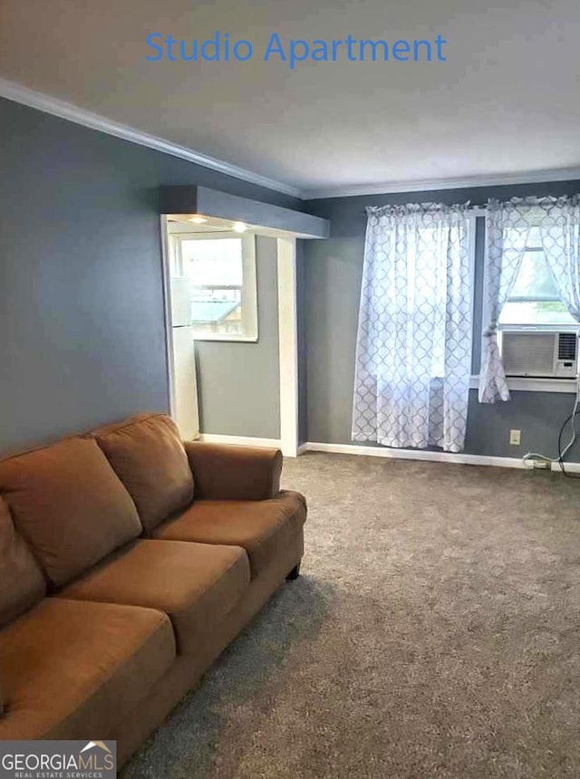 living room with cooling unit, carpet, baseboards, and ornamental molding