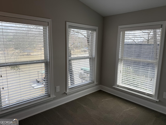 room details featuring carpet and baseboards