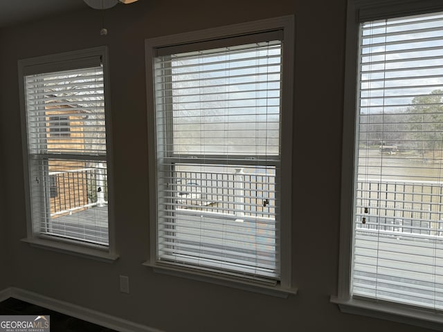 room details featuring baseboards