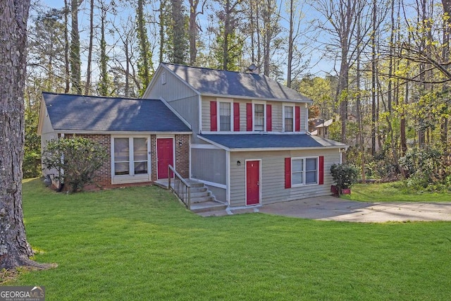 5338 Timor Trl, Lithonia, GA 30038 - split level home with a front lawn and entry steps