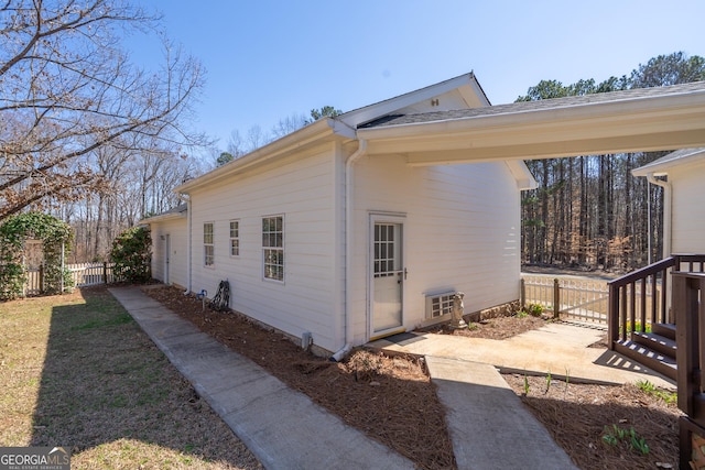 1650 Pierce Dairy Rd, Madison, GA 30650 - view of home's exterior with fence and a gate