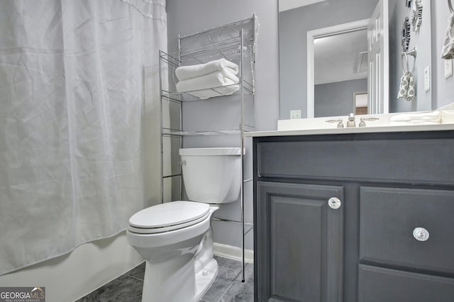 full bathroom featuring vanity, toilet, shower / bathtub combination with curtain, and baseboards